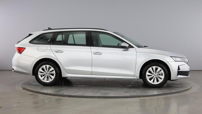 Used Skoda Octavia 2024 for sale - 76766953: Photo 4