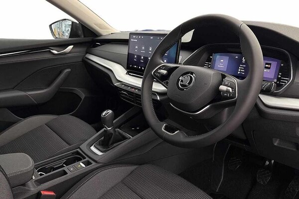 Used Skoda Octavia 2024 for sale - 76273879: Photo 6