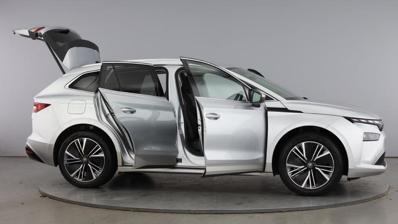 Used Skoda Enyaq 2025 for sale - 75982557: Photo 10