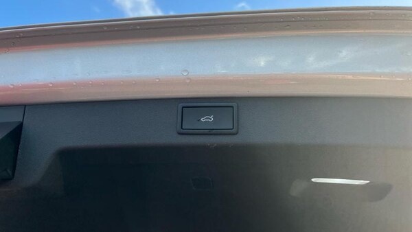 Used Skoda Enyaq 2025 for sale - 75982557: Photo 17