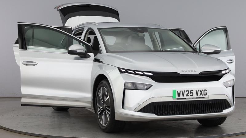 Used Skoda Enyaq 2025 for sale - 75982557: Photo 9