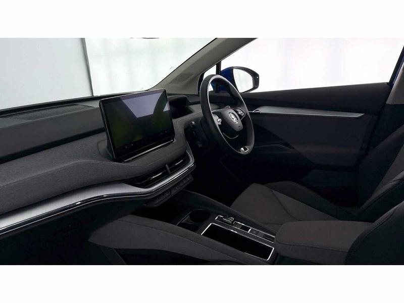 Used Skoda Enyaq 2024 for sale - 76797146: Photo 2