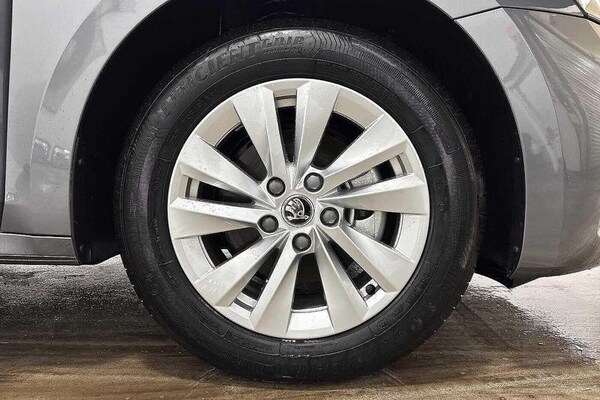 Used Skoda Octavia 2024 for sale - 76273872: Photo 5
