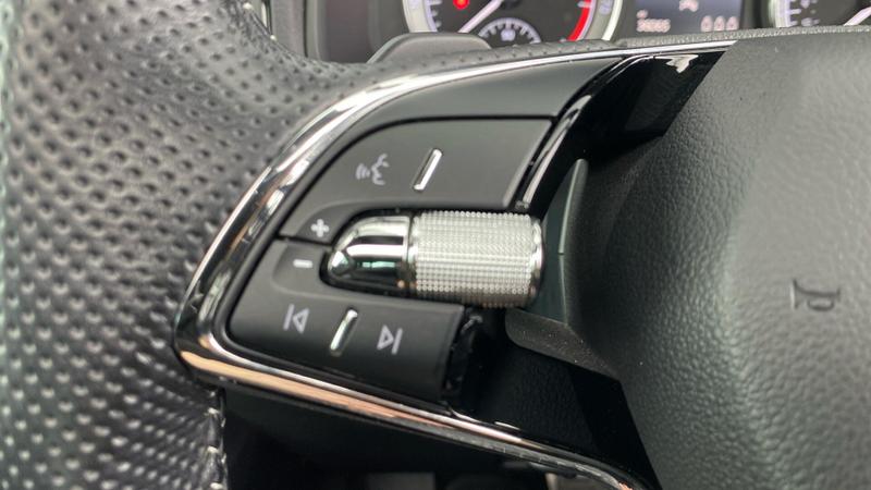 Used Skoda Karoq 2021 for sale - 76797144: Photo 21