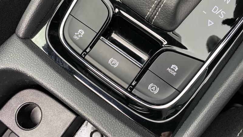 Used Skoda Karoq 2021 for sale - 76797144: Photo 25