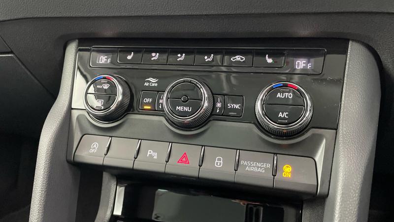 Used Skoda Karoq 2023 for sale - 76097248: Photo 14