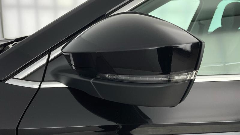 Used Skoda Karoq 2023 for sale - 76097248: Photo 36