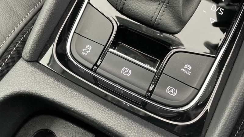 Used Skoda Karoq 2023 for sale - 76097248: Photo 8