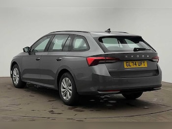 Used Skoda Octavia 2024 for sale - 76222601: Photo