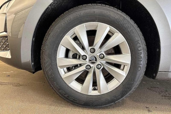 Used Skoda Octavia 2024 for sale - 76222601: Photo 5