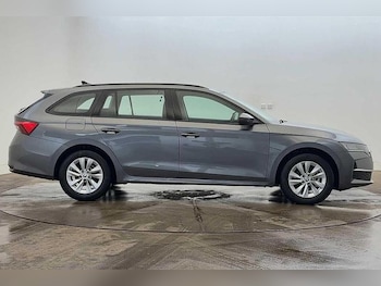 Used Skoda Octavia 2024 for sale - 76273847: Photo 4