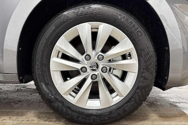 Used Skoda Octavia 2024 for sale - 76273847: Photo 5