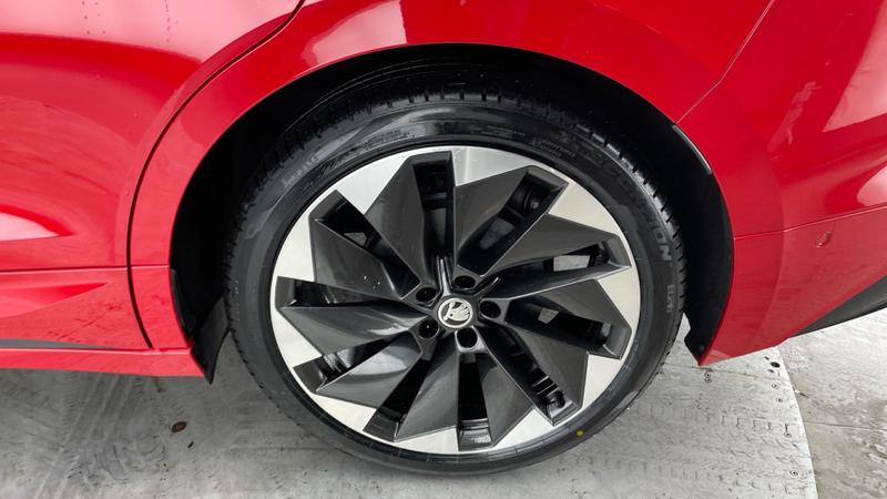 Used Skoda Enyaq 2023 for sale - 76302684: Photo 31