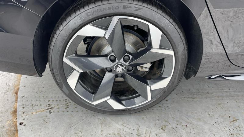 Used Skoda Superb 2025 for sale - 77186945: Photo 31