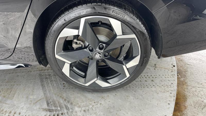 Used Skoda Superb 2025 for sale - 77186945: Photo 41