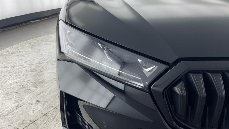 Used Skoda Superb 2025 for sale - 77186945: Photo 47