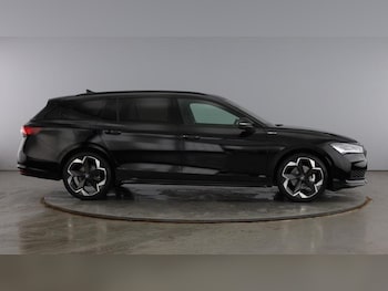 Used Skoda Superb 2025 for sale - 77186945: Photo