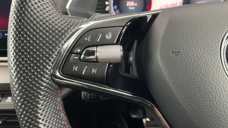 Used Skoda Octavia 2022 for sale - 76480427: Photo 25