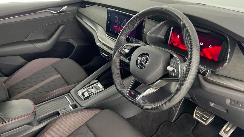 Used Skoda Octavia 2022 for sale - 76480427: Photo 6