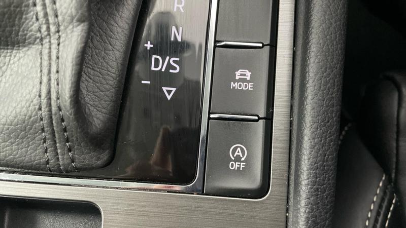 Used Skoda Superb 2023 for sale - 76391363: Photo 14