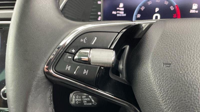 Used Skoda Superb 2023 for sale - 76391363: Photo 23