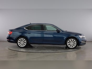 Used Skoda Superb 2023 for sale - 76391363: Photo