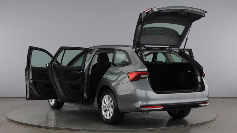 Used Skoda Octavia 2024 for sale - 76782222: Photo 11