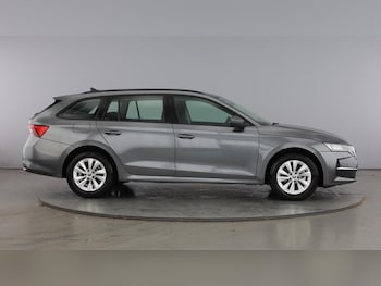 Used Skoda Octavia 2024 for sale - 76782222: Photo