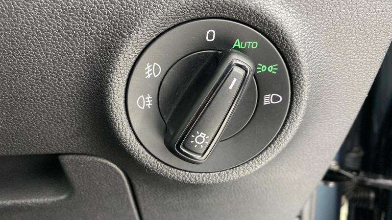 Used Skoda Karoq 2019 for sale - 76603504: Photo 24