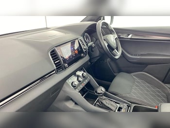 Used Skoda Karoq 2019 for sale - 76603504: Photo