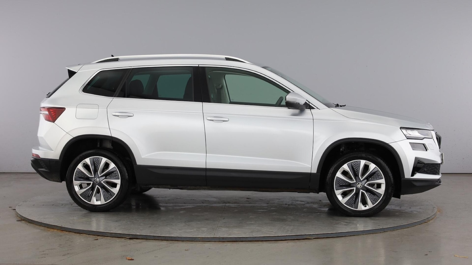 Used Skoda Karoq 2024 for sale - 77504991: Photo 4