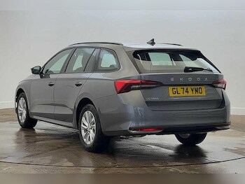 Used Skoda Octavia 2025 for sale - 77340035: Photo