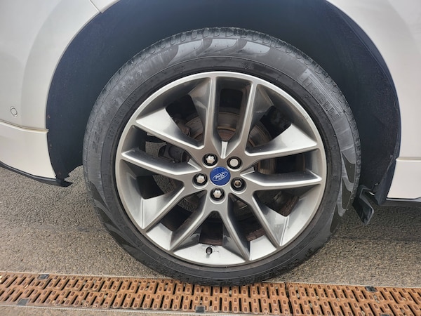 Used Ford Edge 2018 for sale - 76253028: Photo 3