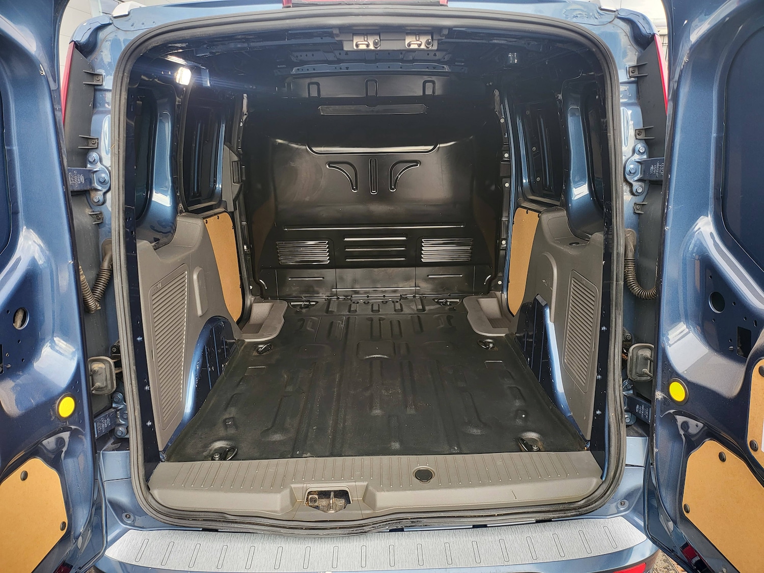 Used Ford Transit Connect 2021 for sale - 76207407: Photo 15