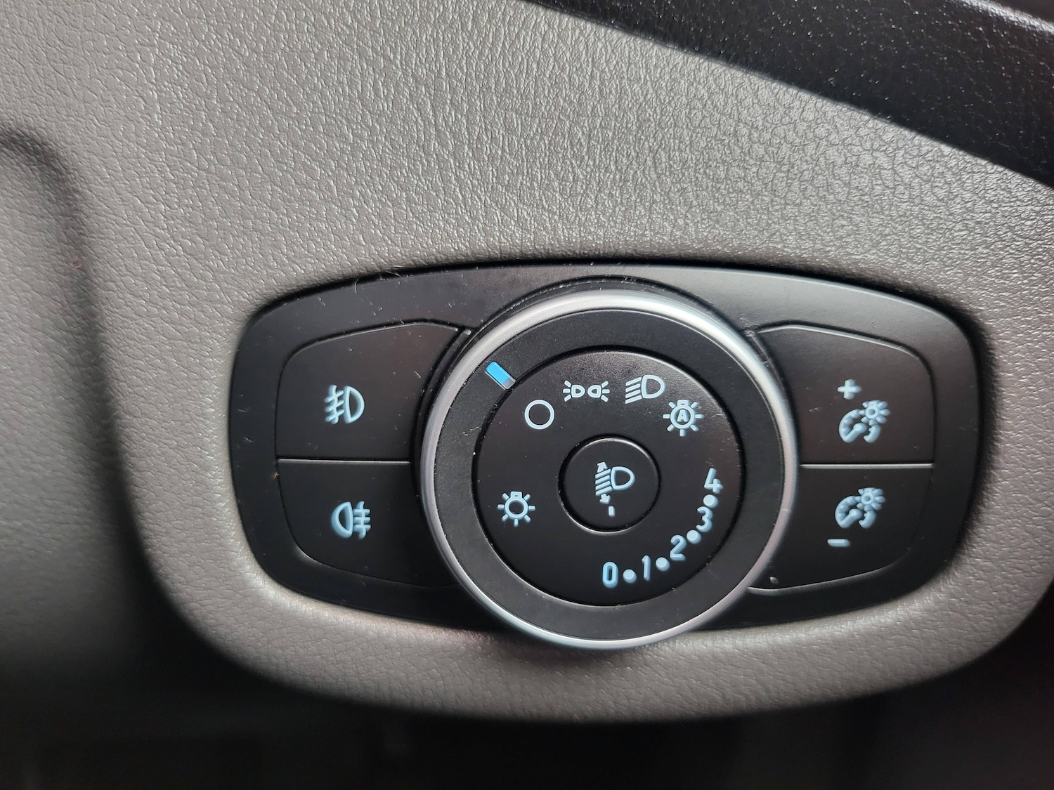 Used Ford Transit Connect 2021 for sale - 76207407: Photo 25