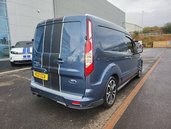 Used Ford Transit Connect 2021 for sale - 76207407: Photo 2