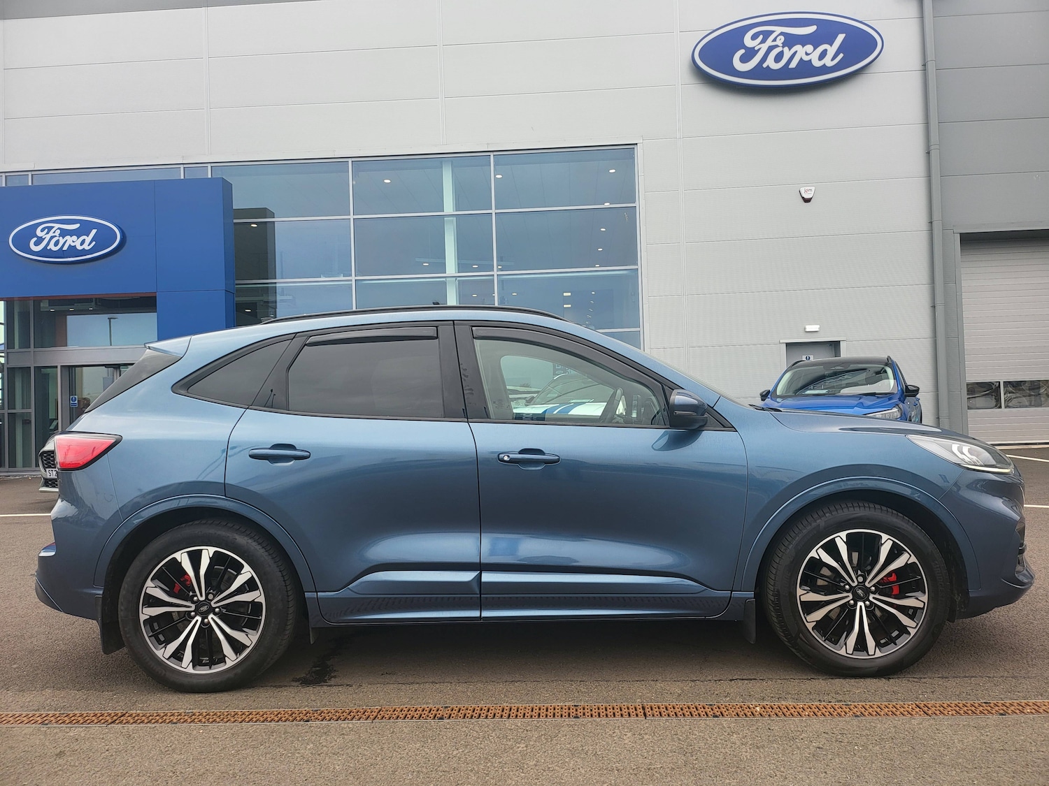 Used Ford Kuga 2020 for sale - 76316701: Photo 2