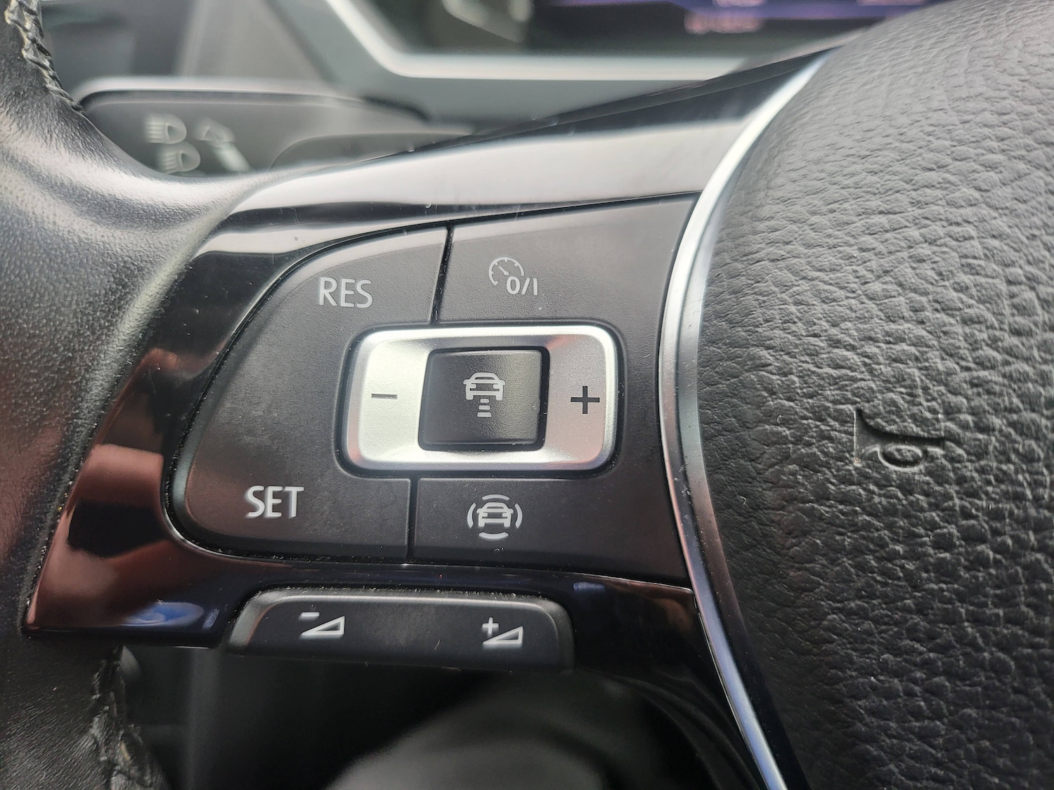 Used Volkswagen Tiguan 2020 for sale - 77702021: Photo 23