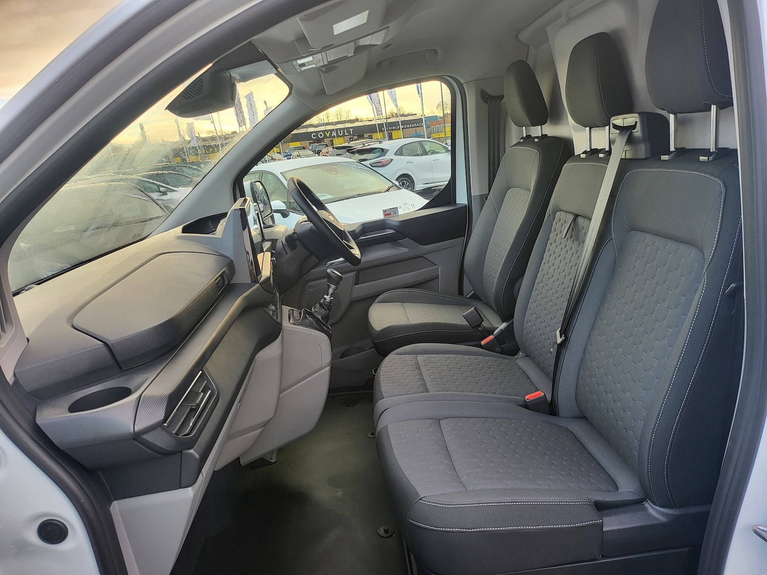 Used Ford Transit Custom 2025 for sale - 76685511: Photo 5