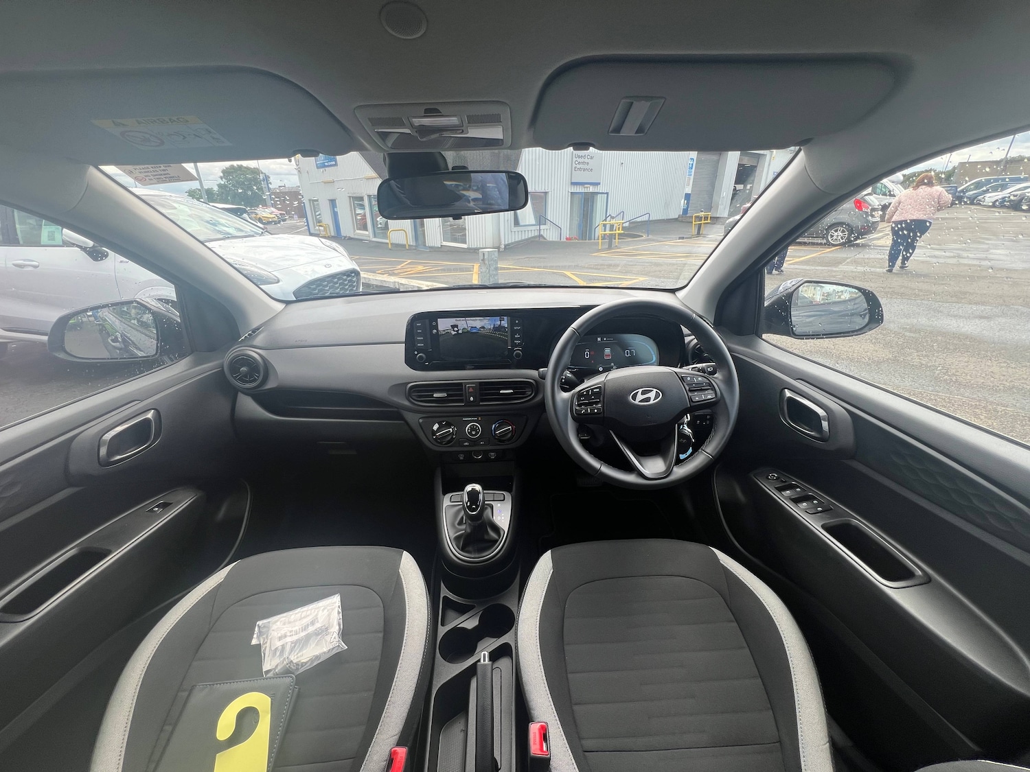 Used Hyundai i10 2024 for sale - 76492350: Photo 15