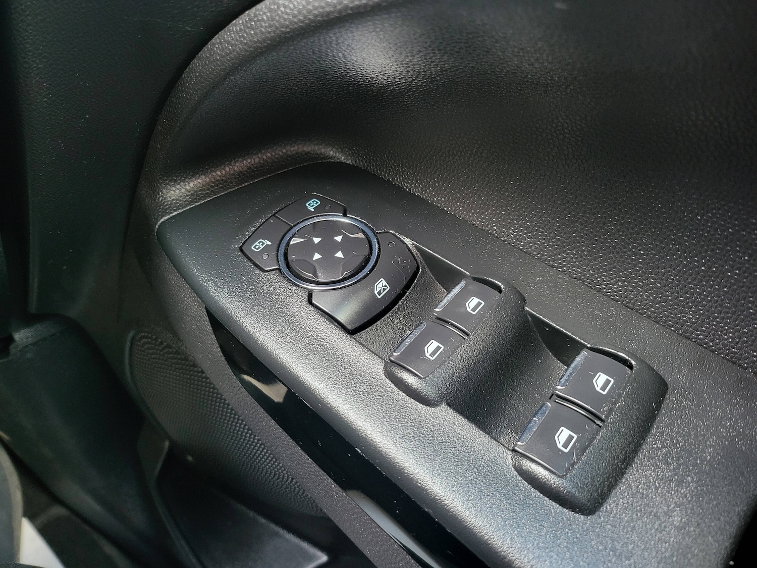 Used Ford Ecosport 2022 for sale - 77211312: Photo 30