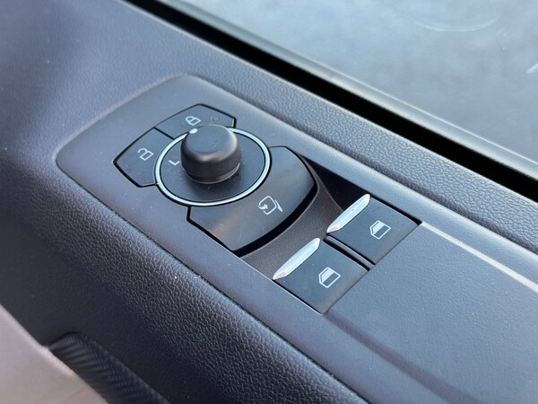 Used Ford Transit Custom 2023 for sale - 73247314: Photo 21