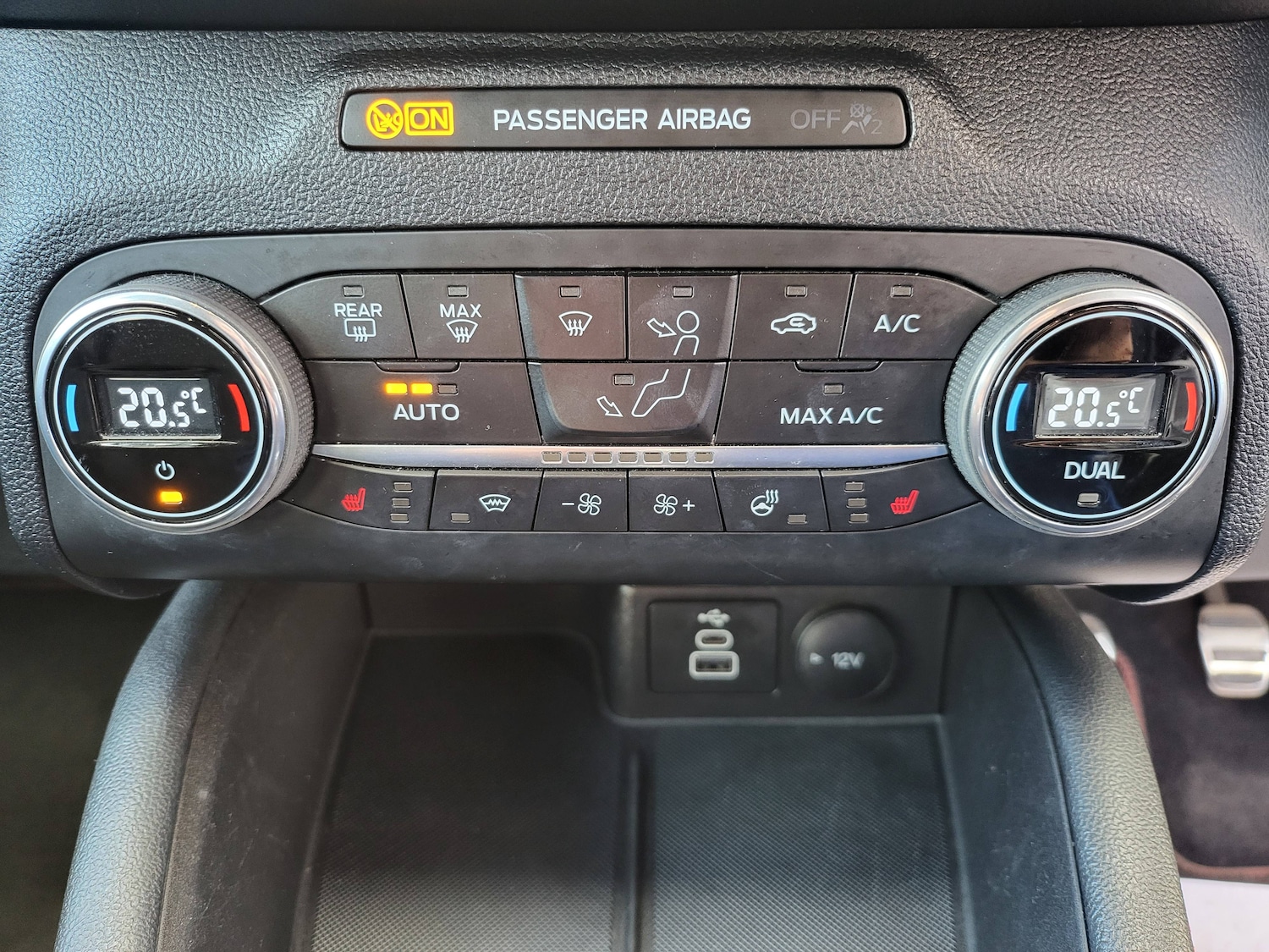 Used Ford Kuga 2022 for sale - 76555385: Photo 21