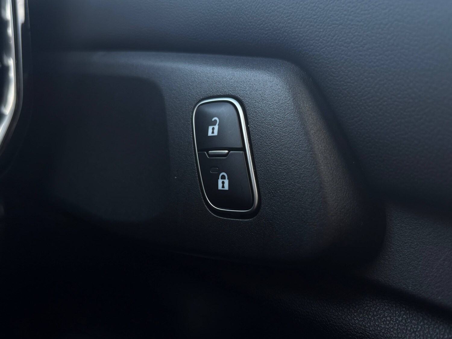 Used Volkswagen Touareg 2025 for sale - 77904274: Photo 32