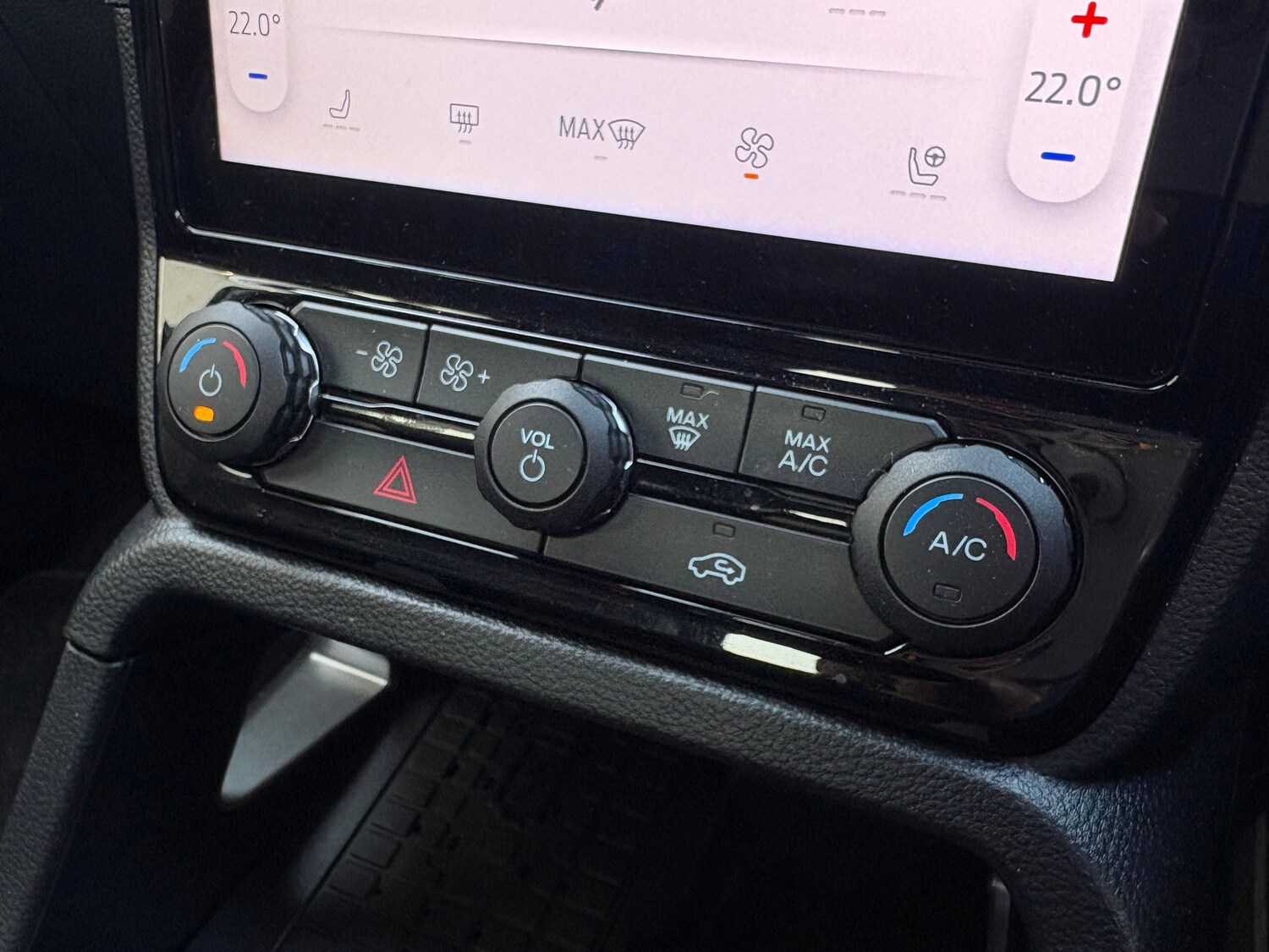 Used Volkswagen Touareg 2025 for sale - 77904274: Photo 38