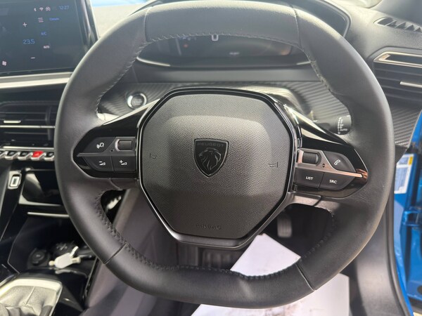 Used Peugeot 2008 2023 for sale - 75542232: Photo 7