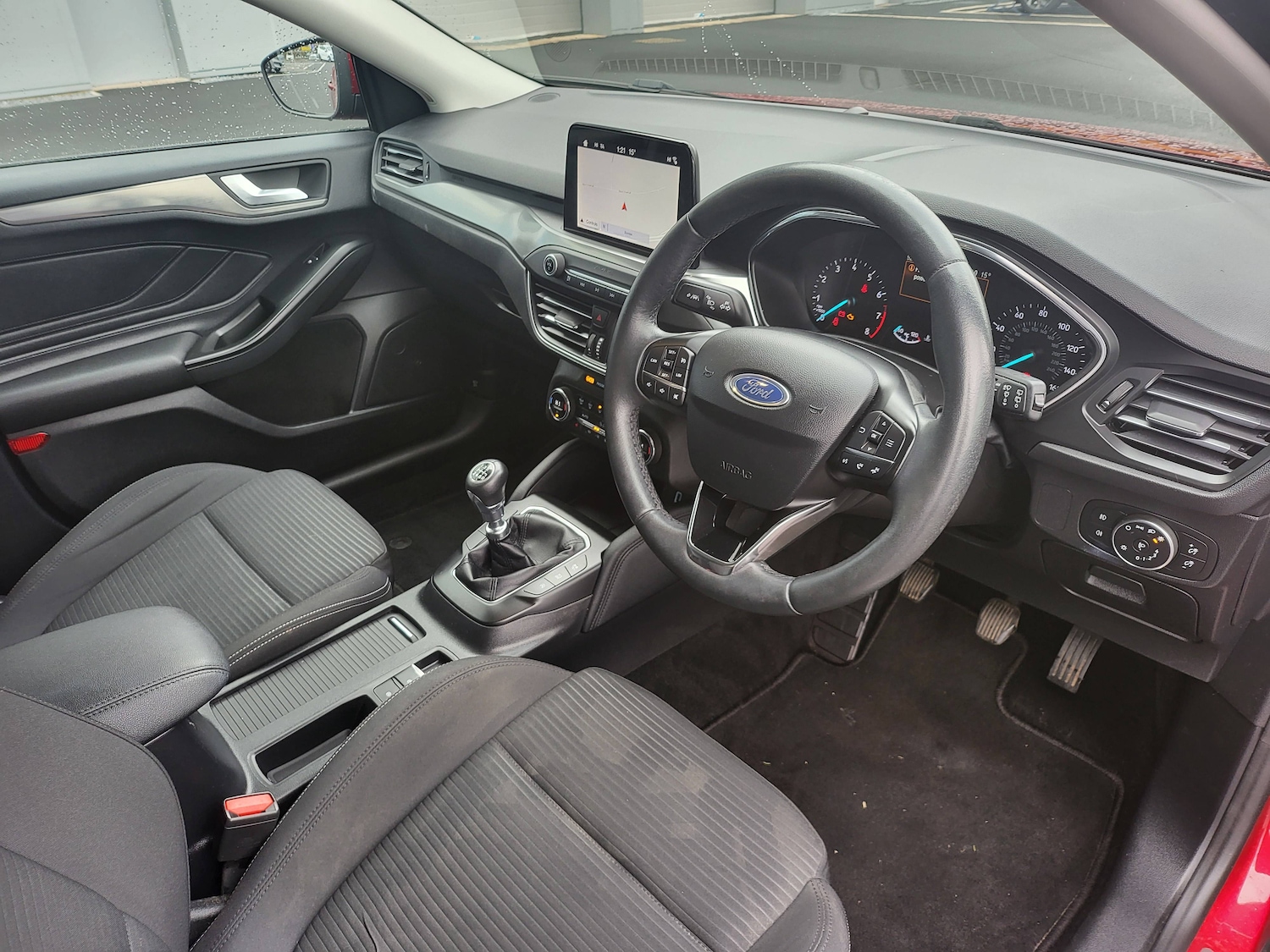 Used Ford Focus 2019 for sale - 76142622: Photo 11