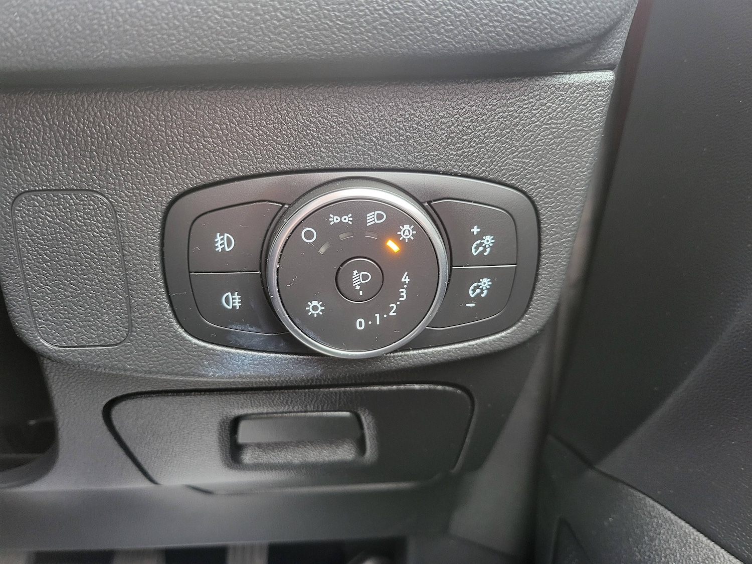 Used Ford Focus 2019 for sale - 76142622: Photo 26