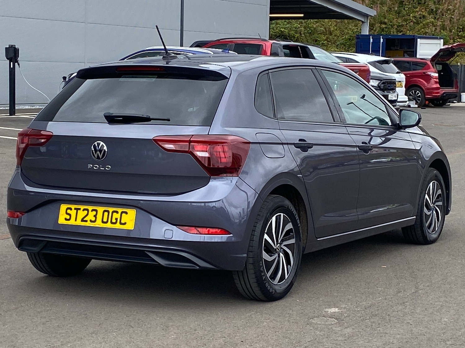 Vehicle 4