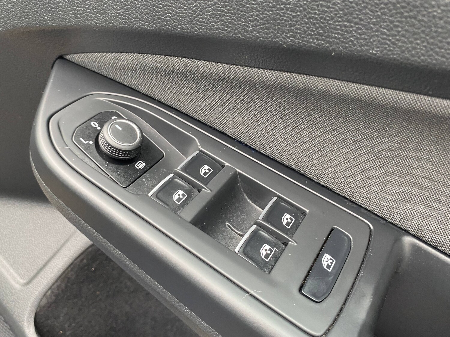 Used Volkswagen Golf 2020 for sale - 77917536: Photo 25